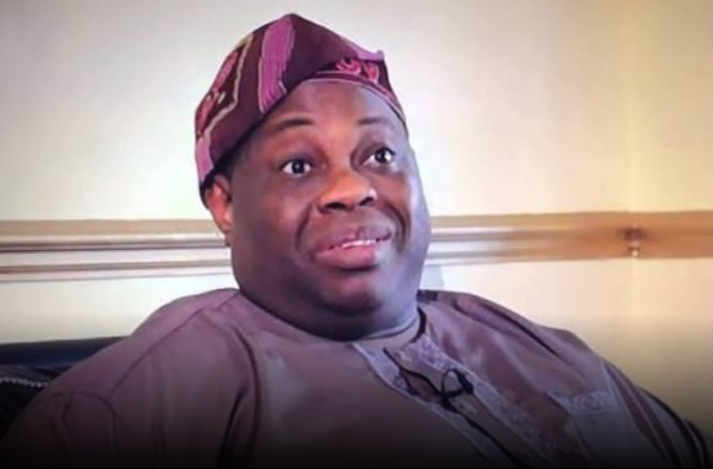 busterblog - “Beyond the Hampers: Dele Momodu’s Christmas Apology Sparks Reflection on Giving, Expectations, and Grace”