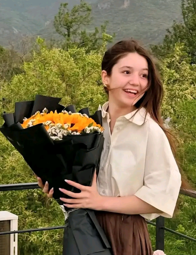 busterblog - Gone Too Soon: TikTok Star Siyah Tragically Killed in California Mall Shooting
