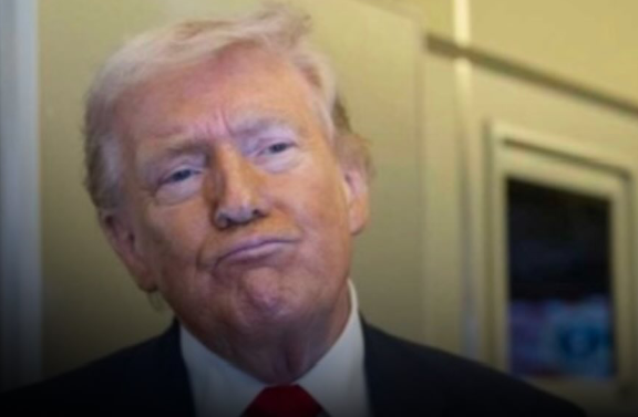 Trump’s Old Iran Warning Resurfaces Online, Igniting Fresh Fears of $300 Oil and Global Energy Shock