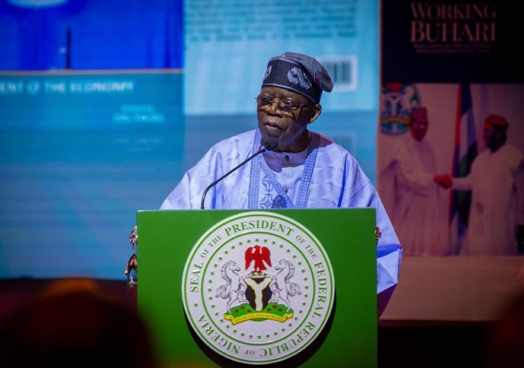 busterblog - "Uzodimma Declares: Tinubu Deserves a Second Term"