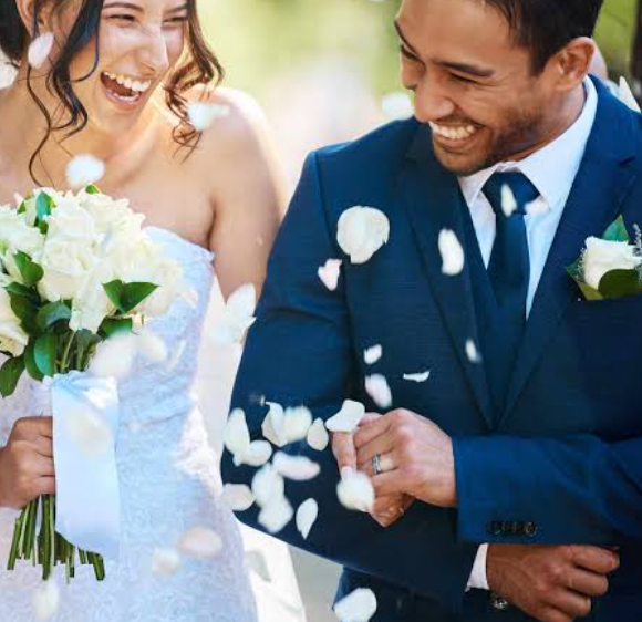 “I Didn’t Throw Away Our Life, He Did”: Woman Ends 22-Year Marriage Over Three-Month Affair, Ignites Fierce Debate Online