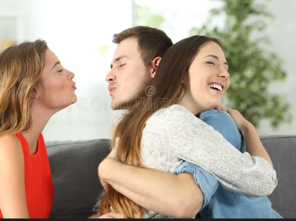 “Is a Free Lunch Cheating?” Nurse’s Viral Question Ignites Relationship Boundaries Debate Online