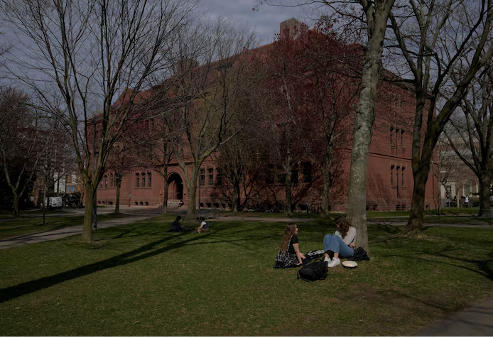 Shockwave in Academia: Homeland Security Revokes Harvard's Right to Enroll International Students
