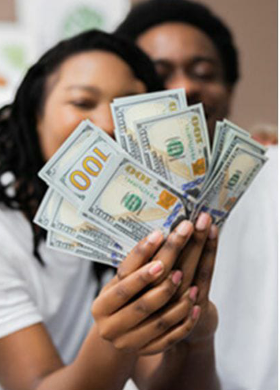 “She Became the Provider for Five Years Without Complaint” — Man Opens Up About His Wife Supporting the Family After Job Loss