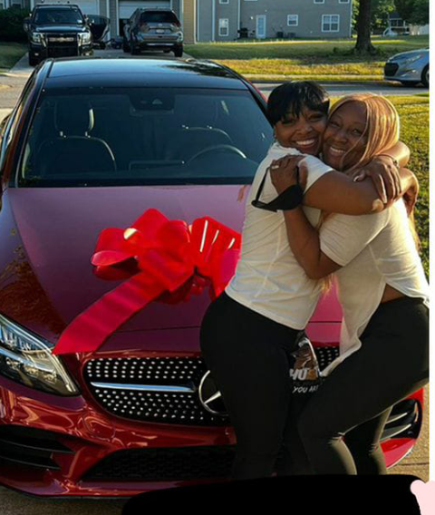 busterblog - A Gift With Strings Attached: A Mother’s Heartbreak After Her Daughter Reclaims the Car She Bought for Her