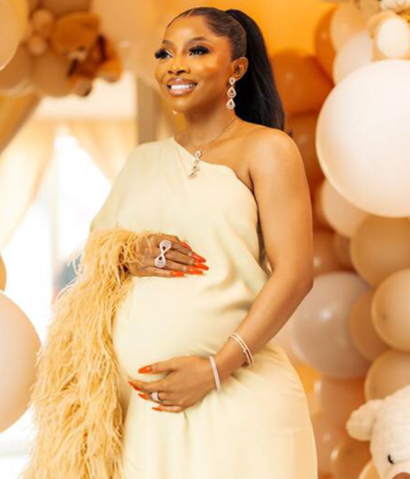 busterblog - “I’m a Mommy, This Is the Happiest I’ve Ever Been” – Toke Makinwa Welcomes Her First Child in Emotional Announcement