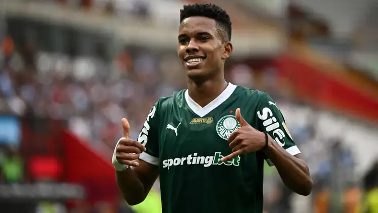 Top Premier League Transfer News 2025: Estevão Willian’s £57m Move to Chelsea Sends Shockwaves Across Europe