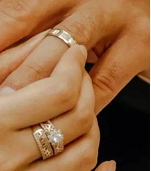 busterblog - "Signed, Sealed, Still Empty?": Woman’s Fiery Clapback to Married Friend Sparks Online Buzz
