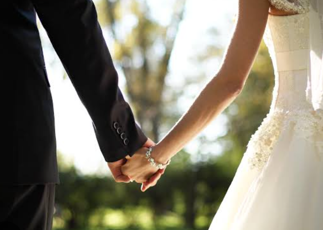 She Took the Blame for His Secret—Now They Want Her Back After the Truth Came Out