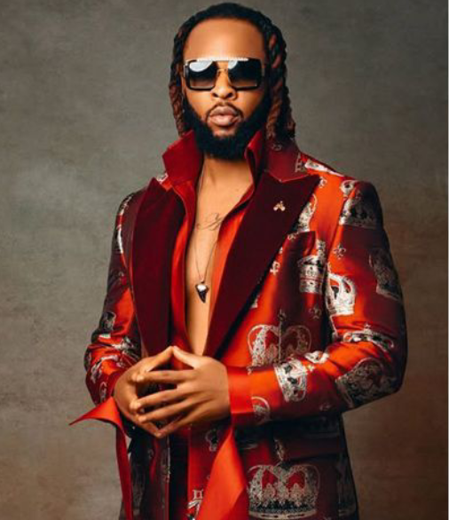 busterblog - “Una Dey Talk for This Social Media O” – Flavour Shuts Down Fan Who Says He Made Better Music When He Was Broke