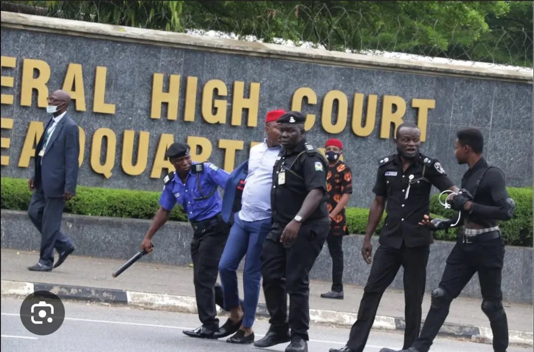 Sowore Recalls 2021 Arrest During Nnamdi Kanu Trial, Linking It to Renewed Crackdown on #FreeNnamdiKanuNow Protests