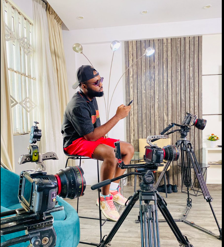 busterblog - When Crisis Strips Away Privilege: General Snow’s Stark Message After Anthony Joshua Accident