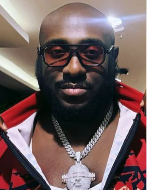 “You Obviously No Well” — DJ Big N Calls Out Follower Who Begged ₦40K to Patronize Runs Girl Despite Complaining of Hunger
