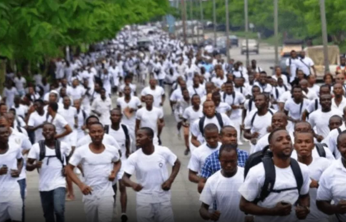 400,000 Chase 50,000 Badges: Massive Rush for Police Jobs Forces Deadline Extension Across Nigeria