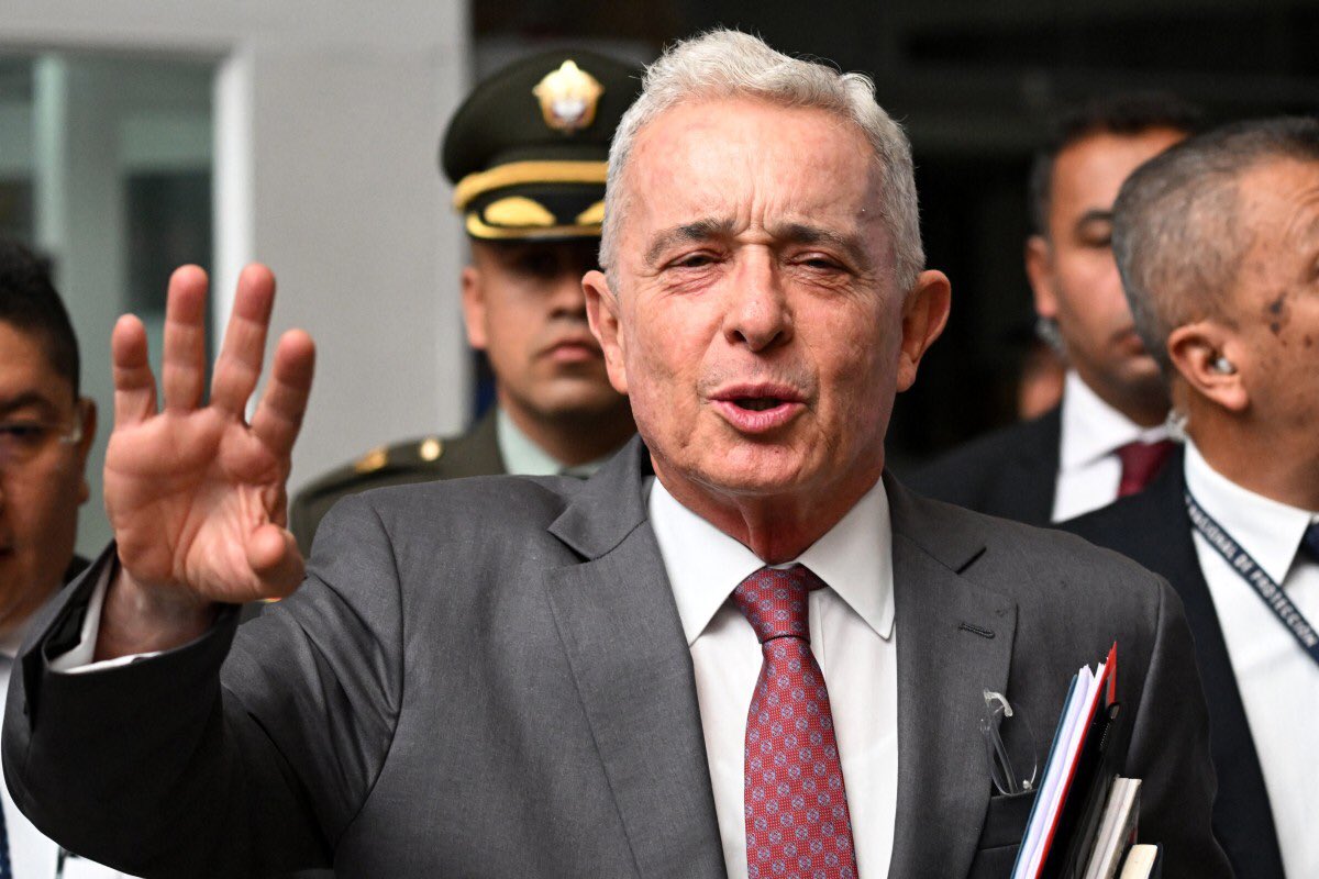 busterblog - BREAKING: Former Colombian President Álvaro Uribe Sentenced to 12 Years House Arrest for Fraud and Witness Bribery