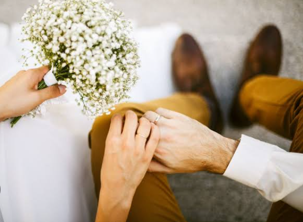 “I Knew It Was Doomed From the Start”: Woman Shares Shocking Wedding Encounter That Screamed Trouble