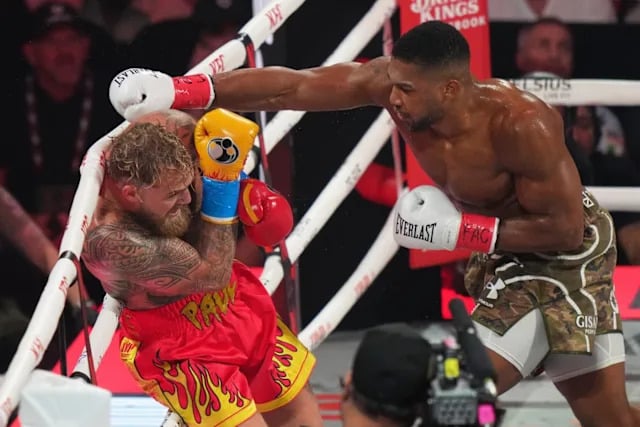 Anthony Joshua Floors Jake Paul With Brutal Sixth-Round Knockout in Miami Showdown