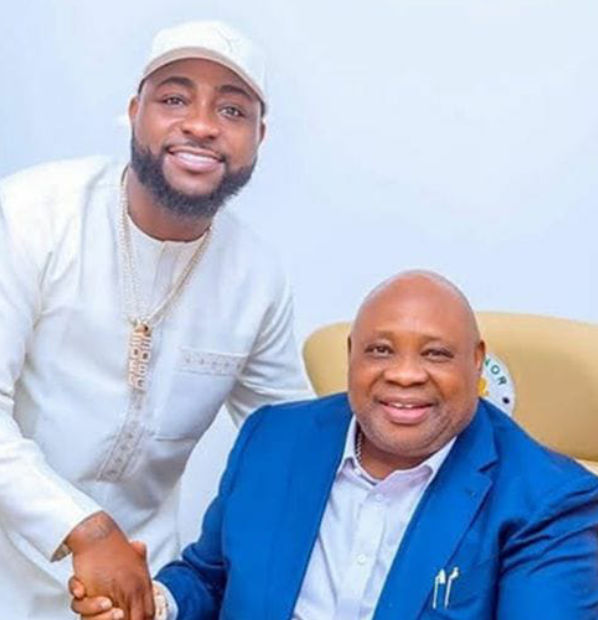 “I’m Sitting in the Air”: Davido Fires Back at Trolls as Osun Political Drama Heats Up