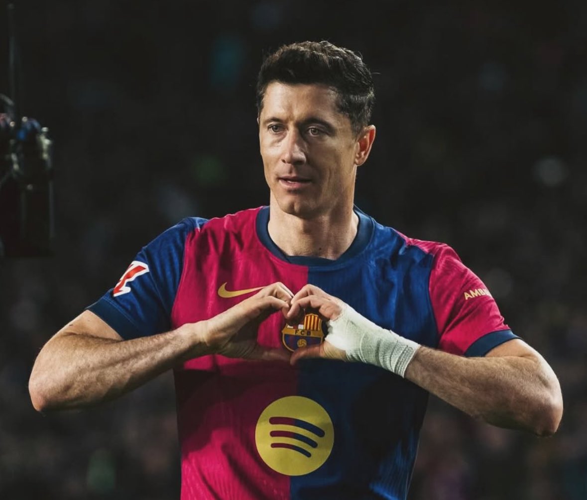 Barcelona's Star Striker Robert Lewandowski Sidelined: Hamstring Injury Threatens Quadruple Dreams