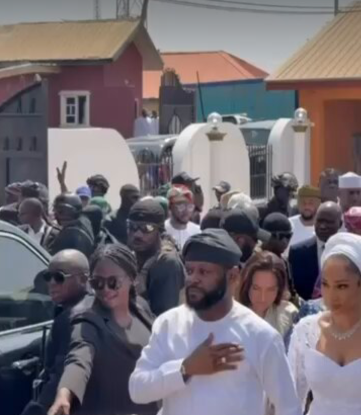 busterblog - Seyi Tinubu and Wife Layal Make Regal Entrance at Oyo Palace as He Is Crowned Okanlòmo of Yorubaland