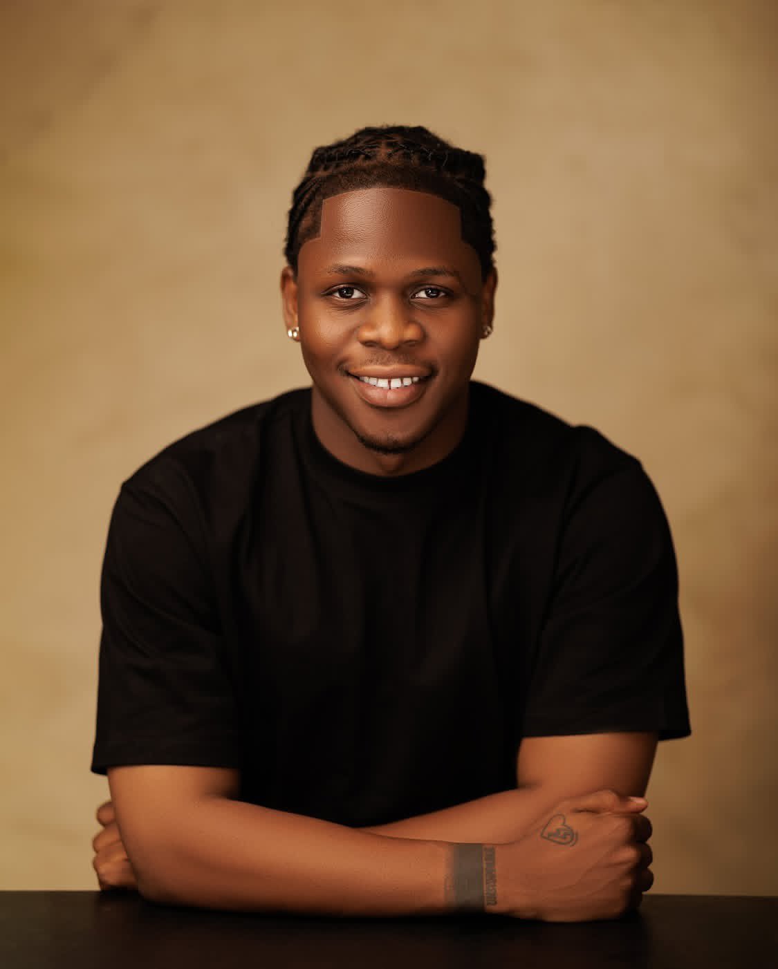 😂 Asherkine Misses Layi’s Birthday, Sends $100 Bill and Postinor 2 as Gift — Internet in Stitches