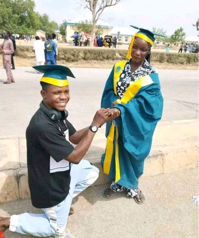 Love in the Air: Fresh Student Proposes to Girlfriend During Matriculation at Taraba State University