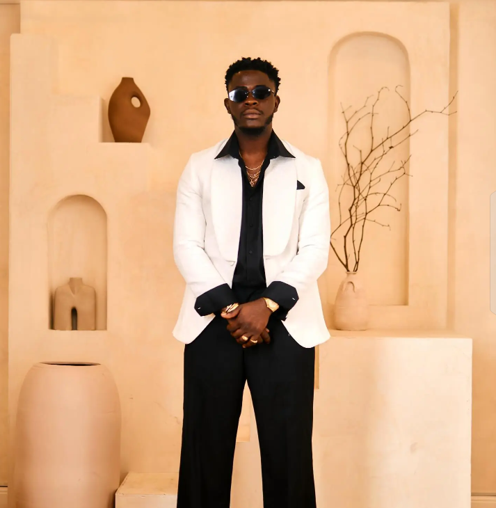 Beauty, Brains, and Bruised Egos: Filmmaker Femi Dapson and Influencer Wizrab’s Online Clash Sparks Debate on Love and Self-Worth